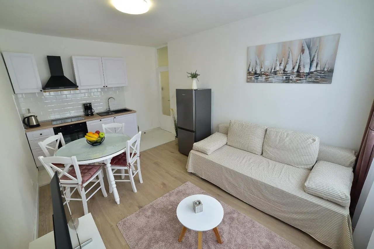 New And Modern Apartment Baroni Split